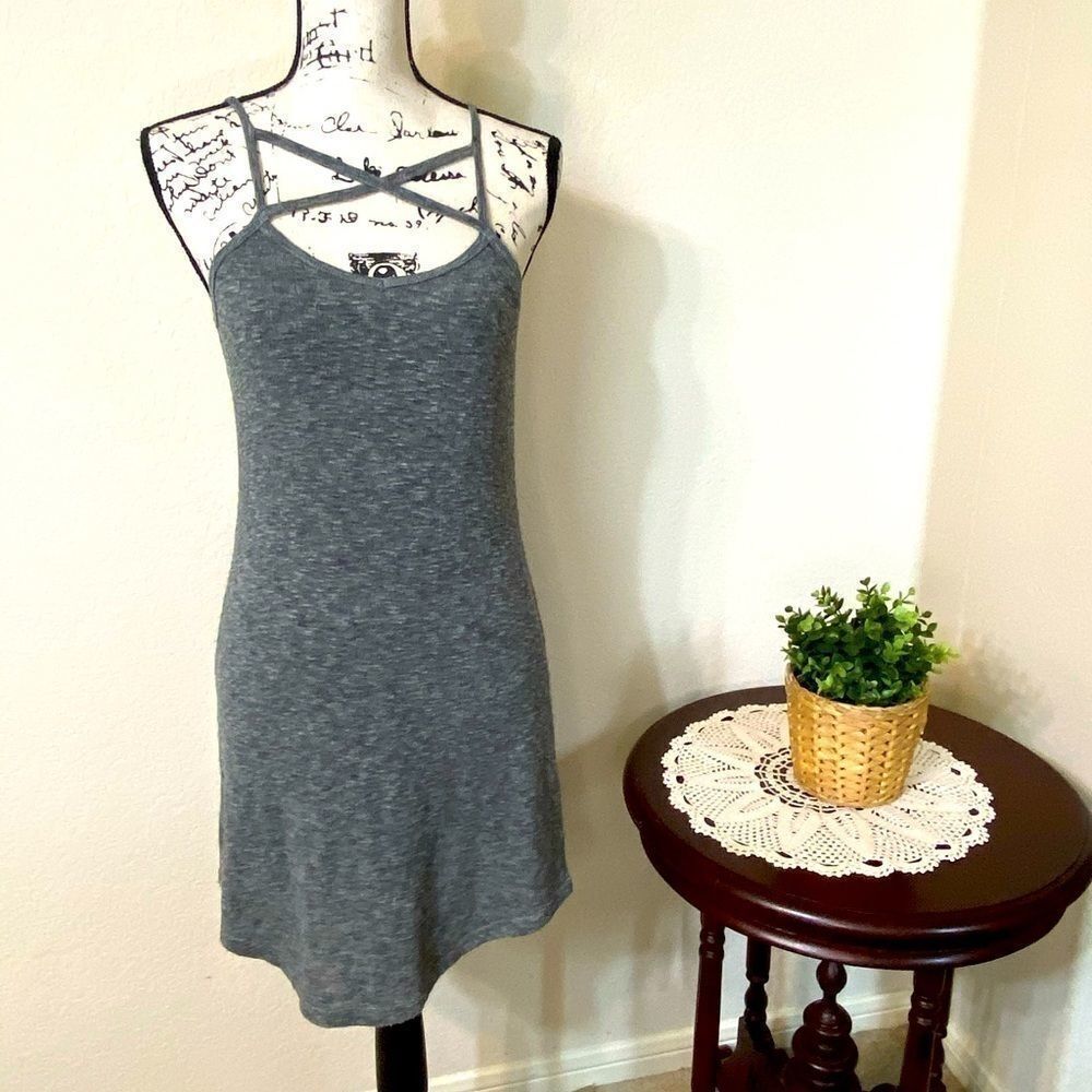 Oliviaceous Grey Dress NWT! (M)